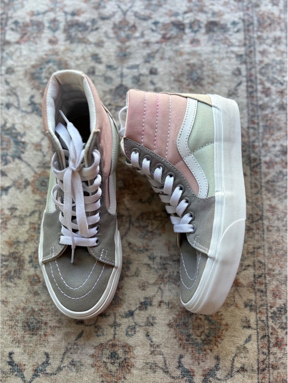 Women’s 5 Or 3Y High-top Pink and Gray Lace Up Vans 2.5 UK